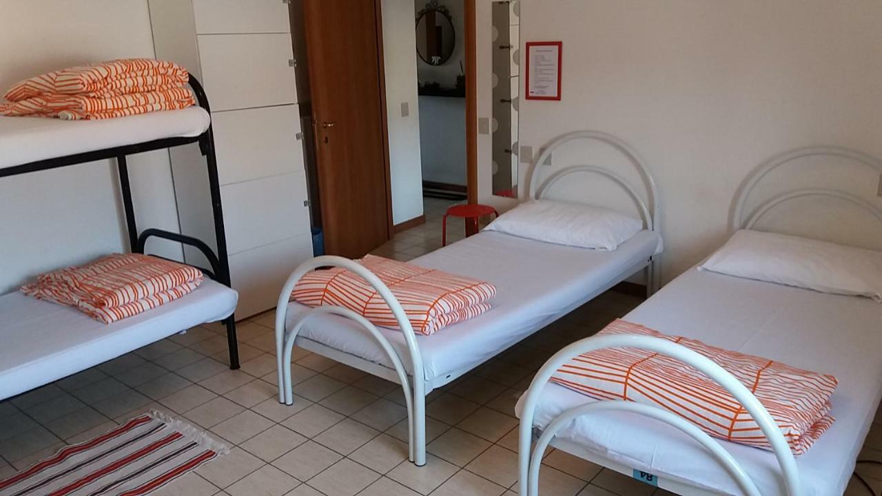 Hostel Easy Pisa Kültér fotó